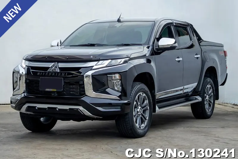 Mitsubishi Triton in Gray for Sale Image 3