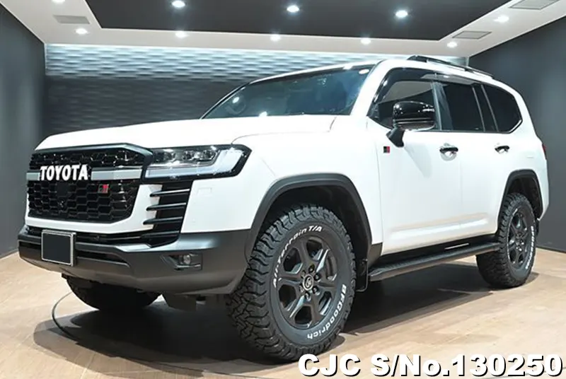 2024 Toyota / Land Cruiser VJA300W