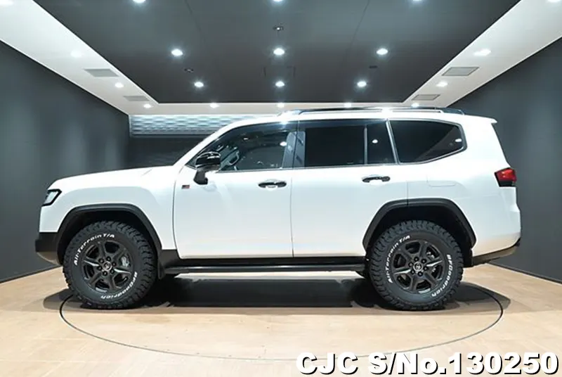 2024 Toyota / Land Cruiser Stock No. 130250