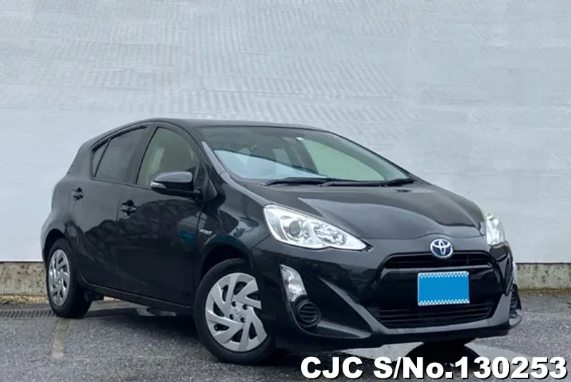 2016 Toyota / Aqua Stock No. 130253