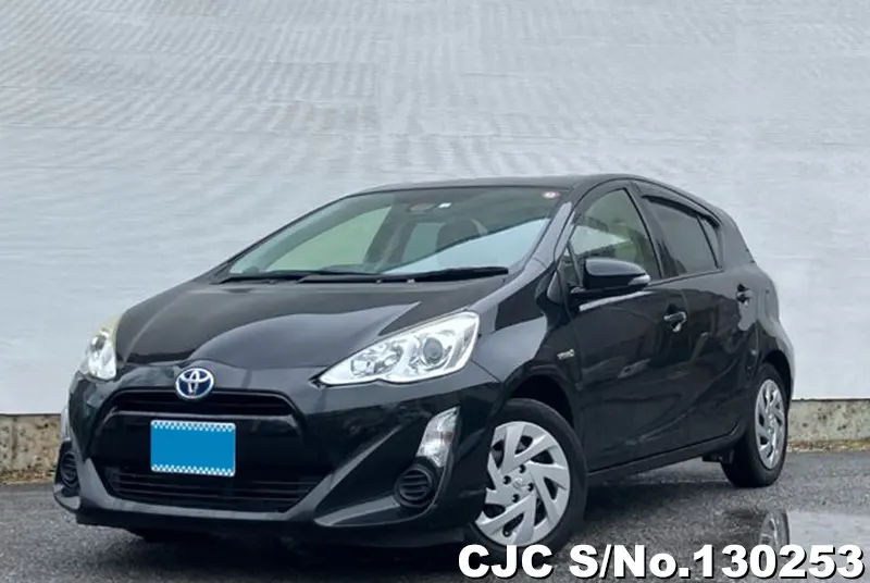 2016 Toyota / Aqua Stock No. 130253