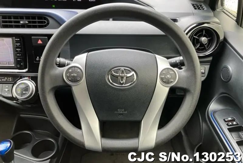 2016 Toyota / Aqua Stock No. 130253