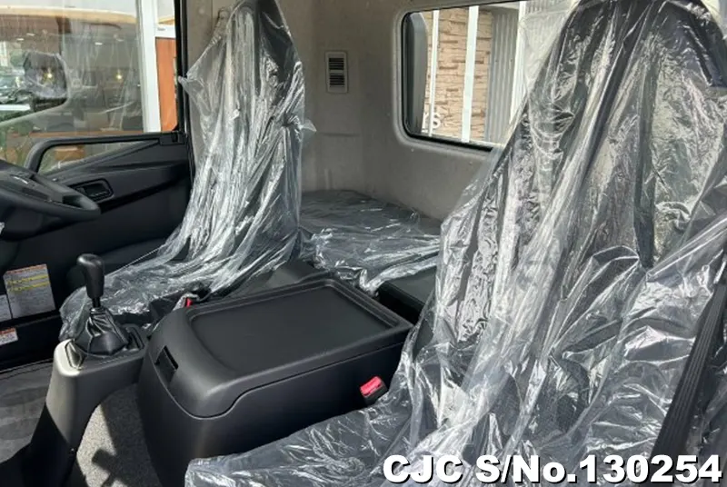 2024 Mitsubishi / Fuso Fighter Stock No. 130254