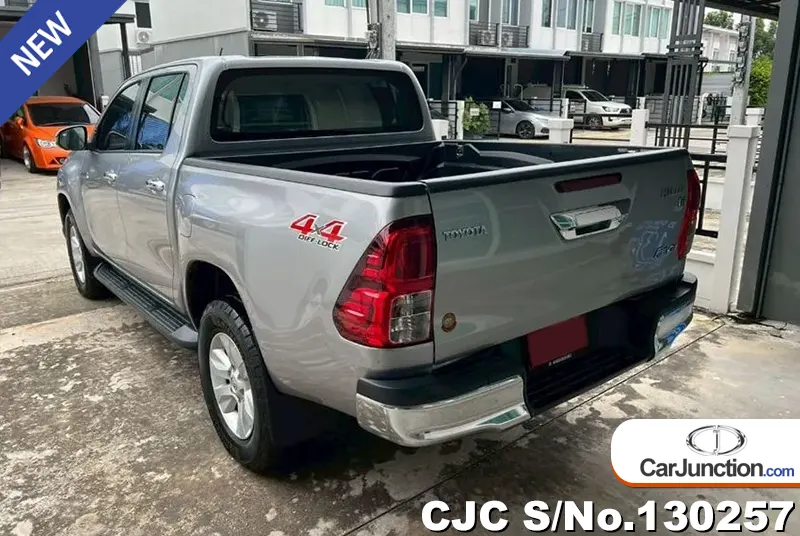 2020 Toyota / Hilux / Revo Stock No. 130257