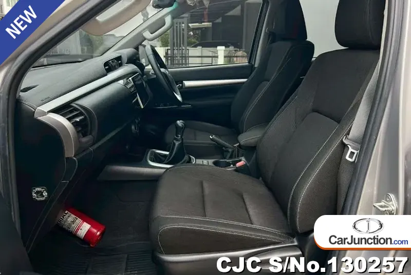 2020 Toyota / Hilux / Revo Stock No. 130257