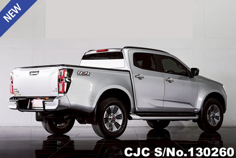 Isuzu D-Max in Silver for Sale Image 2