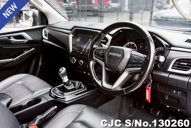 Isuzu D-Max in Silver for Sale Image 9