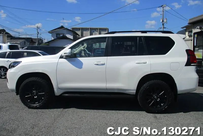 2023 Toyota / Land Cruiser Prado Stock No. 130271