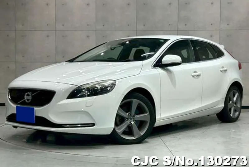 2015 Volvo / V40 Stock No. 130273