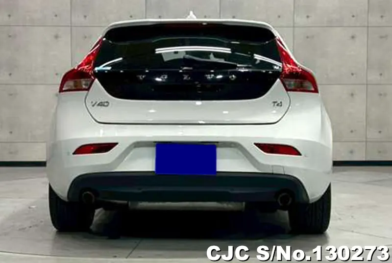 2015 Volvo / V40 Stock No. 130273