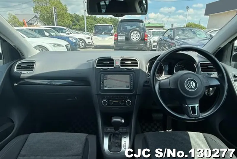 2010 Volkswagen / Golf Stock No. 130277