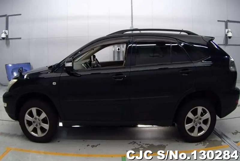 2005 Toyota / Harrier Stock No. 130283