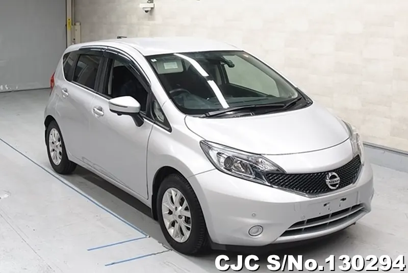 2016 Nissan / Note E12