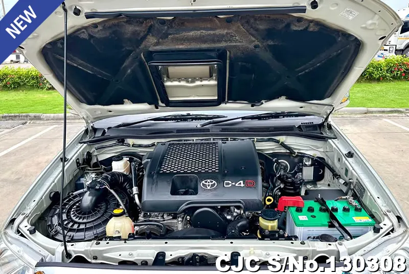 2009 Toyota / Hilux / Vigo Stock No. 130308