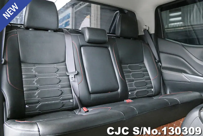 Nissan Navara in Stealth Grey for Sale Image 8