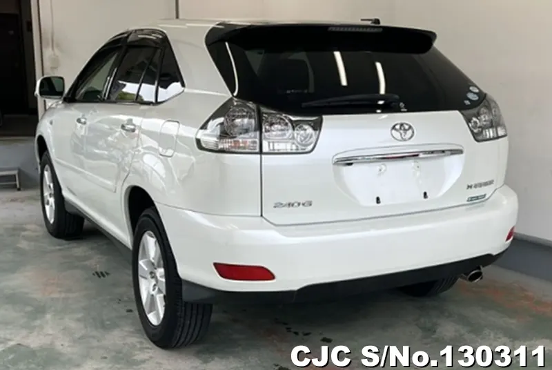 2010 Toyota / Harrier Stock No. 130311