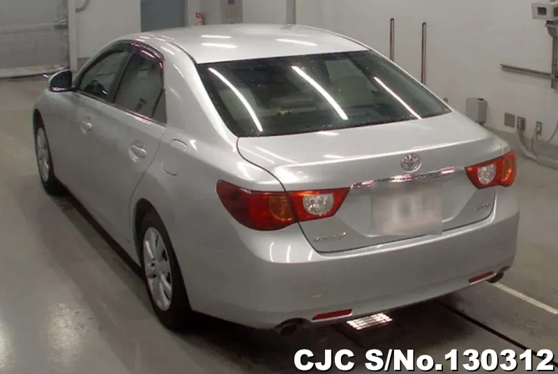 2010 Toyota / Mark X Stock No. 130312