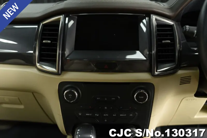 2017 Ford / Everest Stock No. 130317