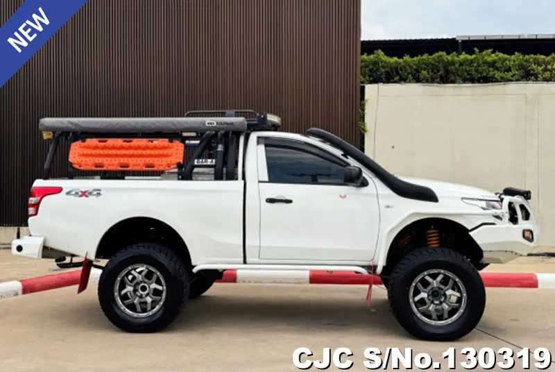 Mitsubishi Triton in White for Sale Image 6