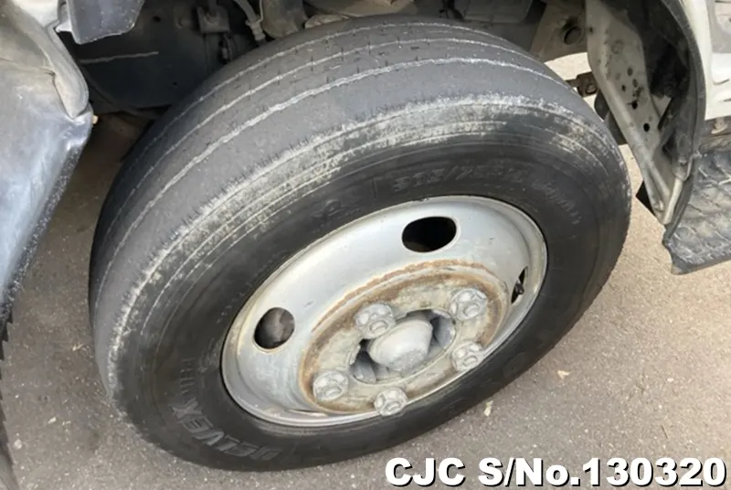 2006 Isuzu / Elf Stock No. 130320