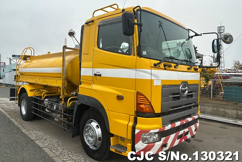 2005 Hino / Profia Stock No. 130321
