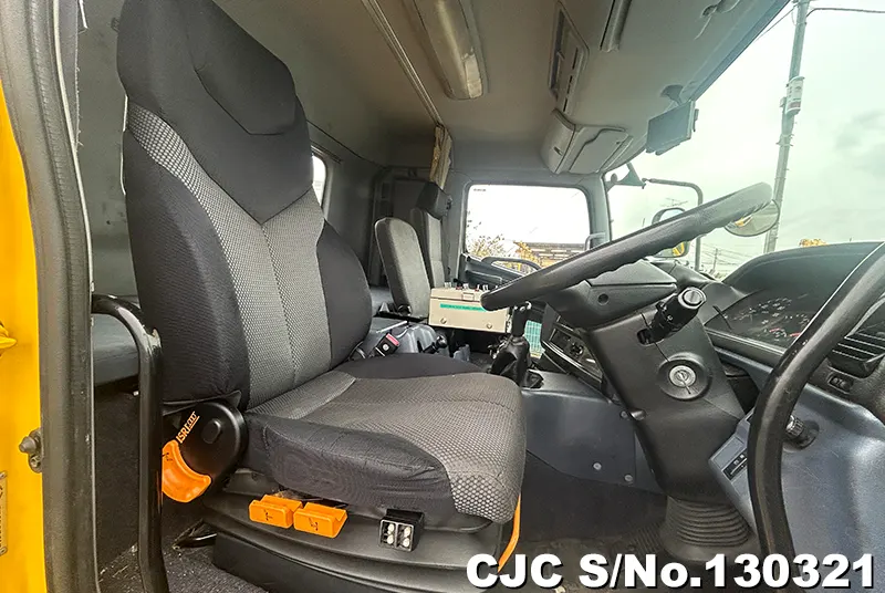 2005 Hino / Profia Stock No. 130321