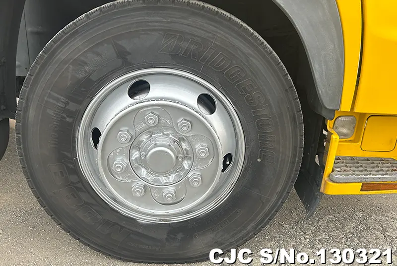 2005 Hino / Profia Stock No. 130321