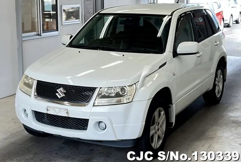2005 Suzuki / Escudo Stock No. 130339