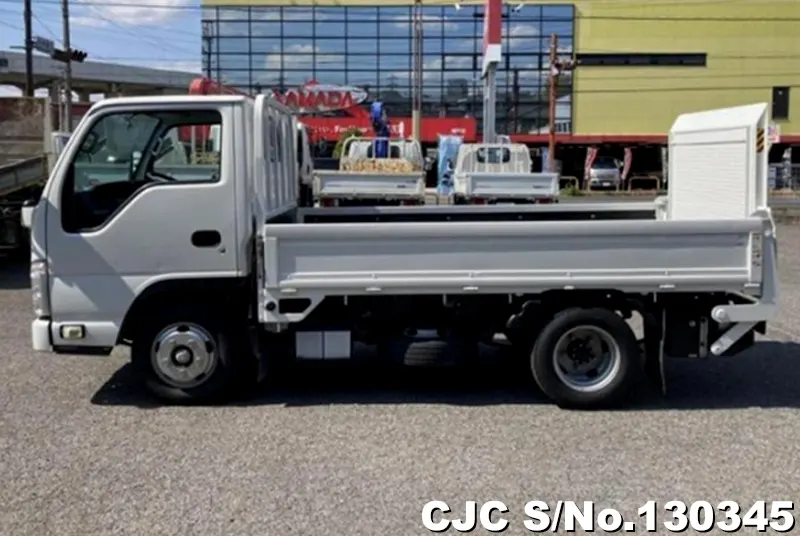 2017 Isuzu / Elf Stock No. 130345