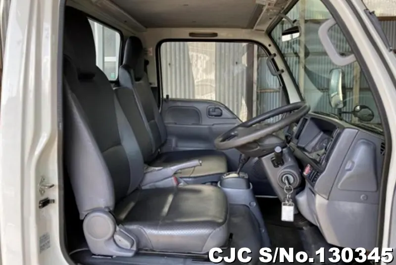 2017 Isuzu / Elf Stock No. 130345