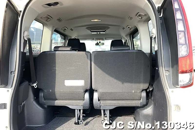2015 Toyota / Noah Stock No. 130346