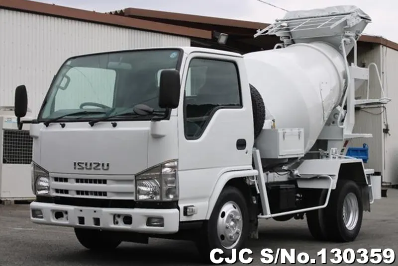 2013 Isuzu / Elf Stock No. 130359
