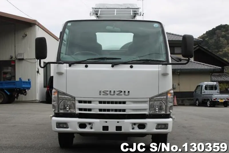 2013 Isuzu / Elf Stock No. 130359