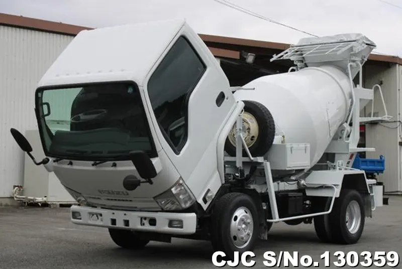 2013 Isuzu / Elf Stock No. 130359