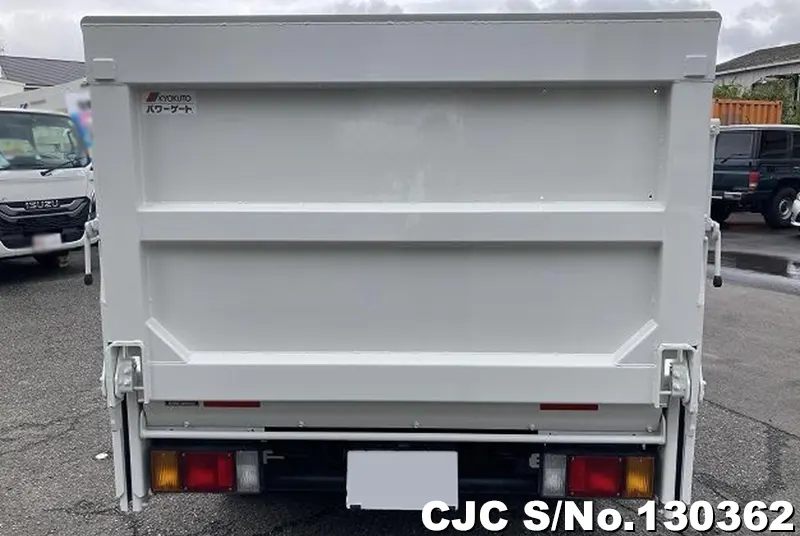 2017 Isuzu / Elf Stock No. 130362