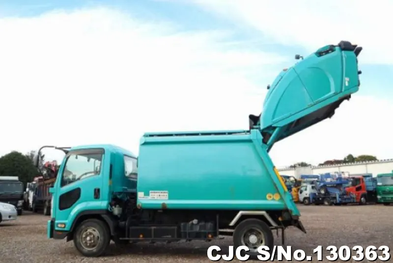 2017 Isuzu / Forward Stock No. 130363