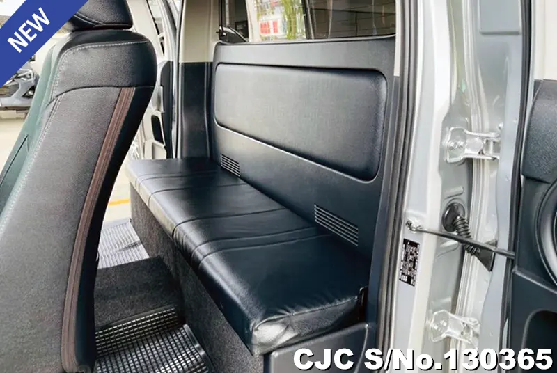 2024 Toyota / Hilux / Revo Stock No. 130365