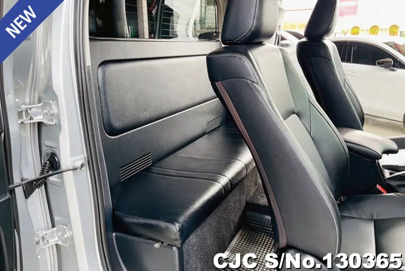 2024 Toyota / Hilux / Revo Stock No. 130365