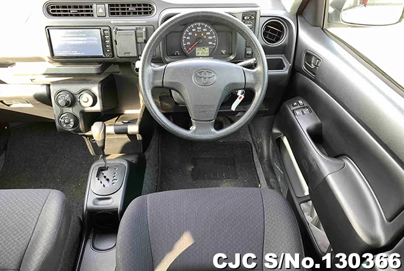 2016 Toyota / Succeed Van Stock No. 130366