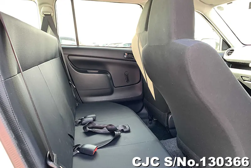 2016 Toyota / Succeed Van Stock No. 130366