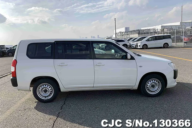 2016 Toyota / Succeed Van Stock No. 130366