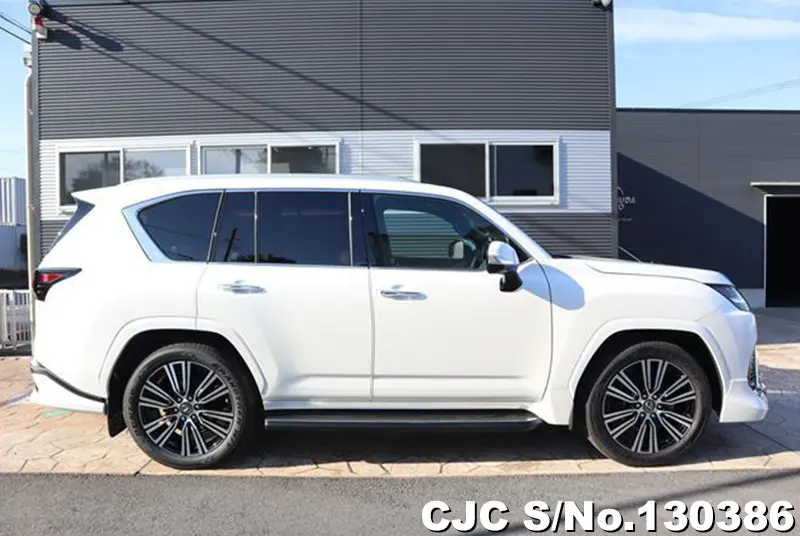 2025 Lexus / LX 600 Stock No. 130386
