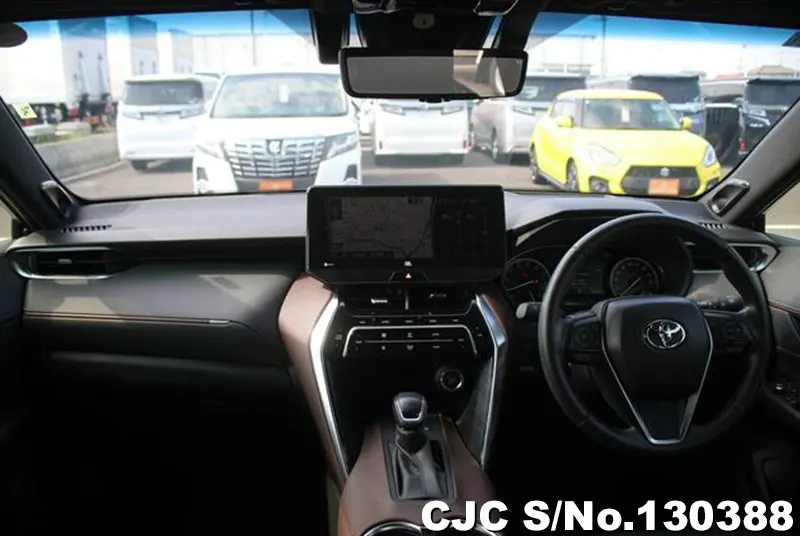 2020 Toyota / Harrier Stock No. 130388