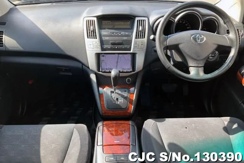 2010 Toyota / Harrier Stock No. 130390