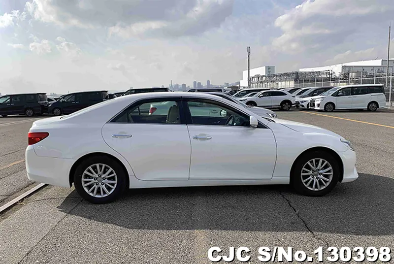 2016 Toyota / Mark X Stock No. 130398