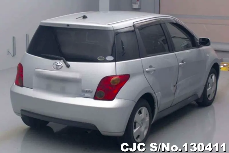 2004 Toyota / IST Stock No. 130411