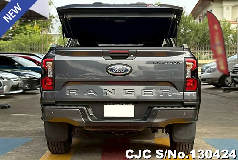 Ford Ranger in Black for Sale Image 6