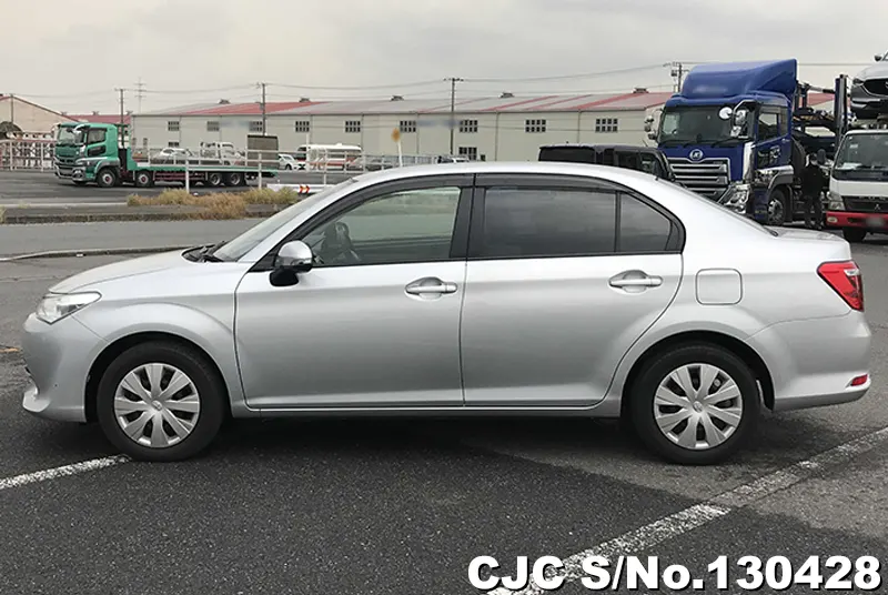 2017 Toyota / Corolla Axio Stock No. 130428