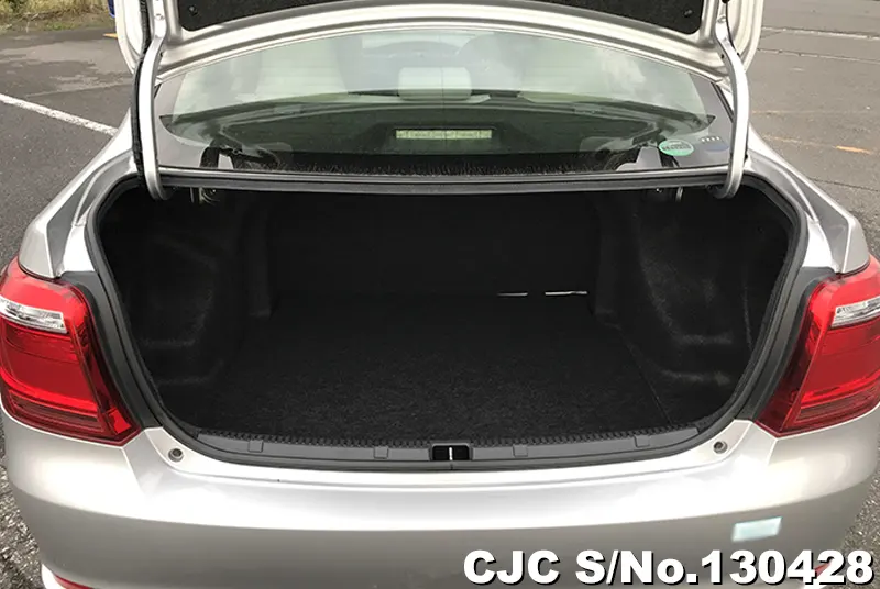 2017 Toyota / Corolla Axio Stock No. 130428