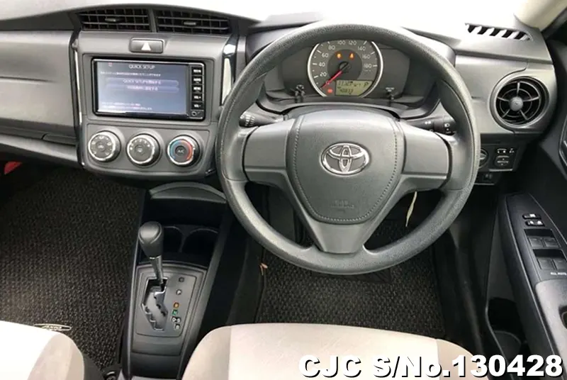 2017 Toyota / Corolla Axio Stock No. 130428